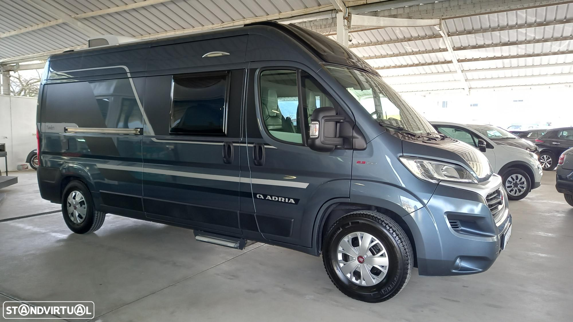 Adria Twin Supreme 600 SPB - Autocaravana - 3