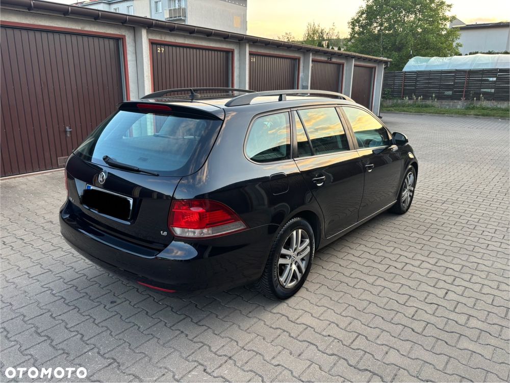 Volkswagen Golf - 3