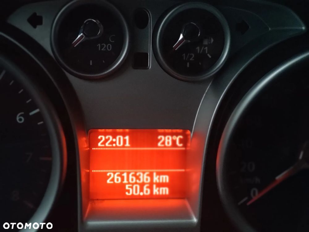 Ford Focus 1.6 Ambiente - 16