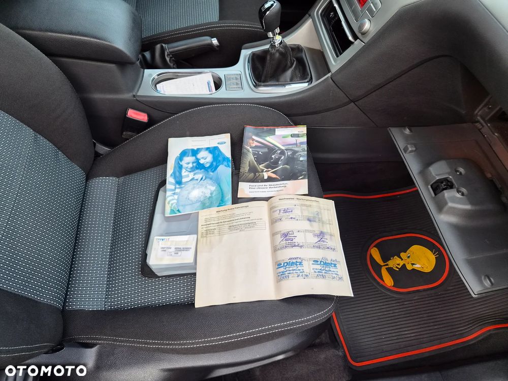Ford Mondeo 2.0 TDCi Titanium - 27