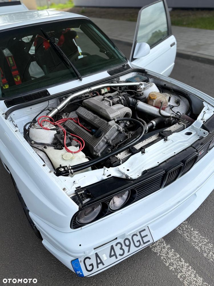 BMW Seria 3 - 16