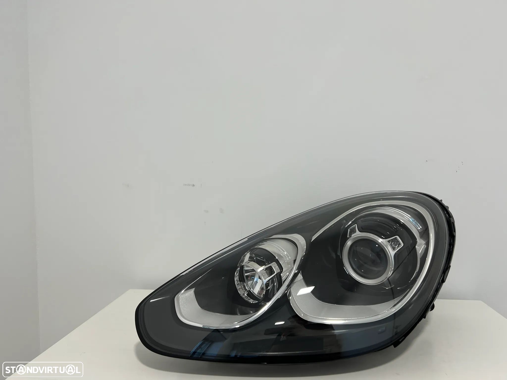 Farol Otica Original Porsche Macan lado Esquerdo - 1