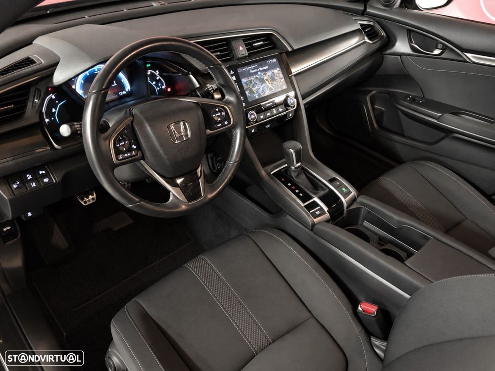Honda Civic 1.0 i-VTEC Executive CVT - 6