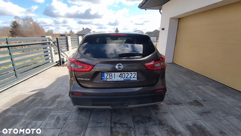 Nissan Qashqai 1.7 dCi TEKNA+ - 4