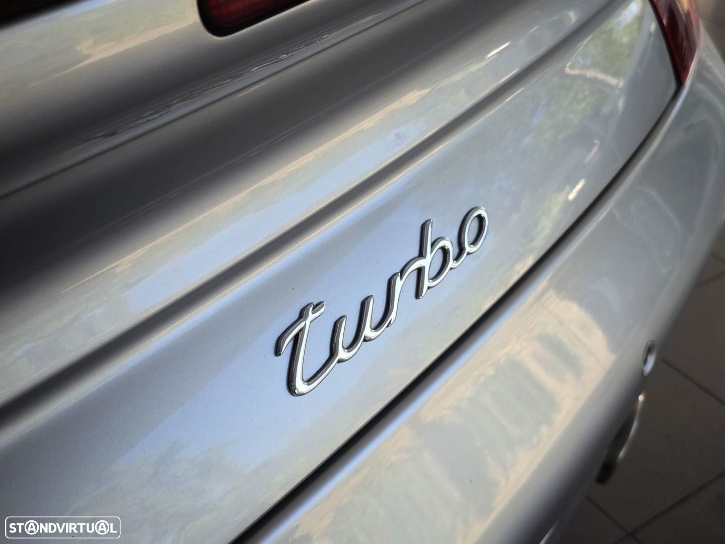 Porsche 911 (996) Turbo - 18