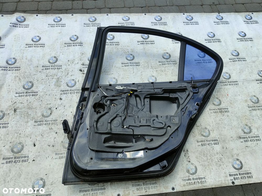 BMW E46 sedan drzwi tylne tył prawe Cosmosschwarz 303/9 - 6