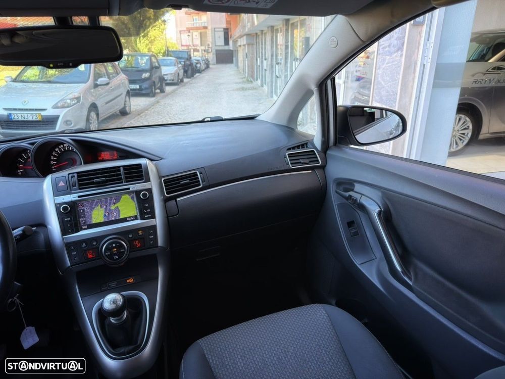 Toyota Verso 2.0 D-4D Exclusive+GPS - 20