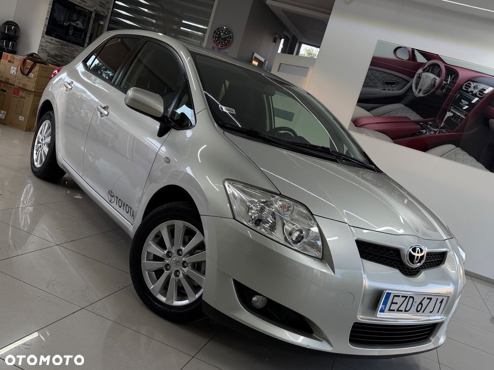 Toyota Auris 1.6 VVT-i Prestige MM - 1