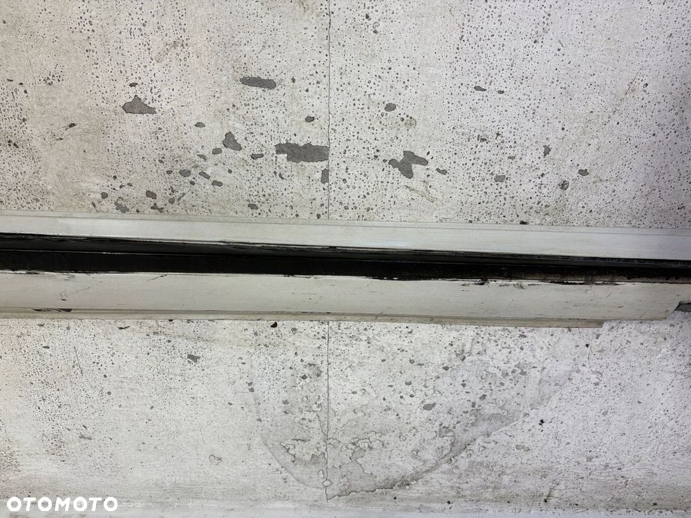 LISTWA PROGOWA PRAWA MERCEDES CLA W117 AMG - 4