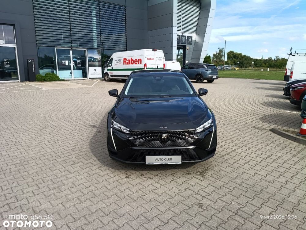 Peugeot 408 - 4