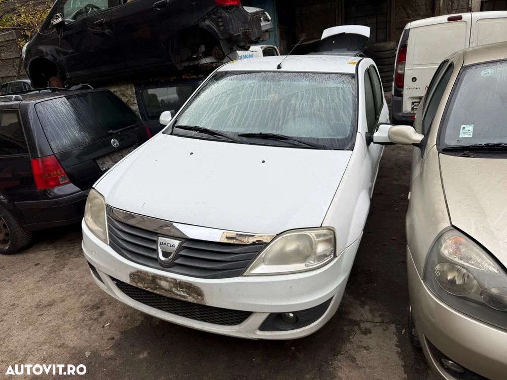 Dezmembrez Dacia Logan PH2 facelift alb 2010 1,6 MPI - 5
