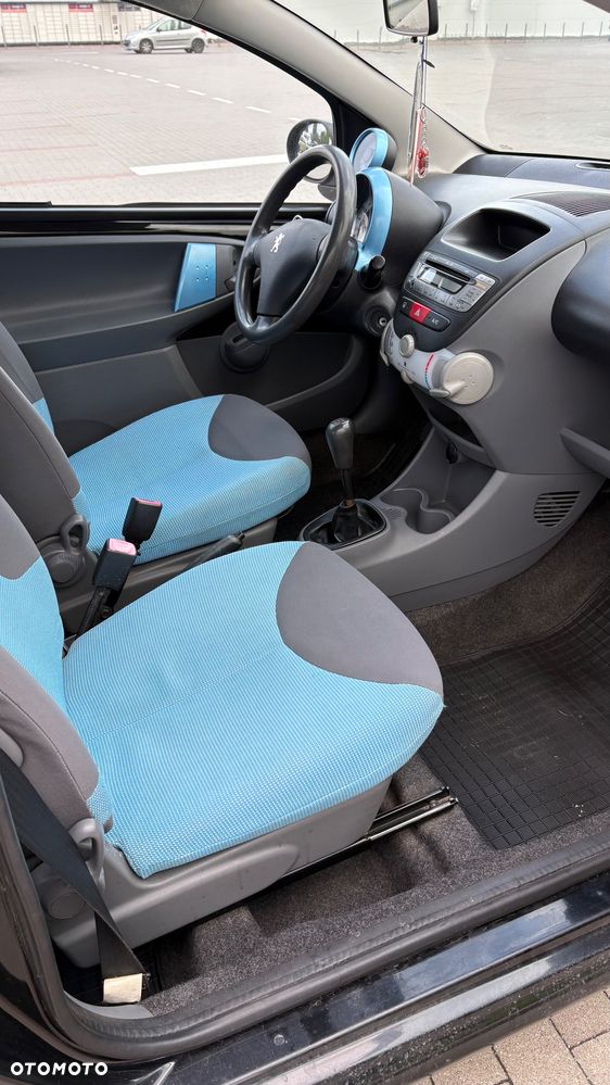 Peugeot 107 - 8