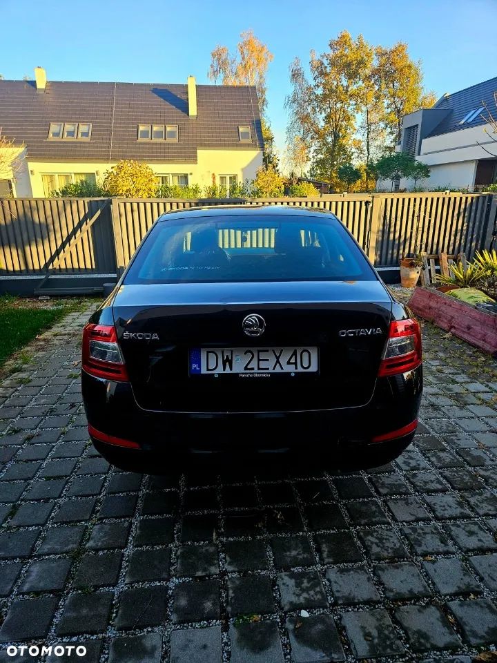 Skoda Octavia 2.0 TDI Edition - 5