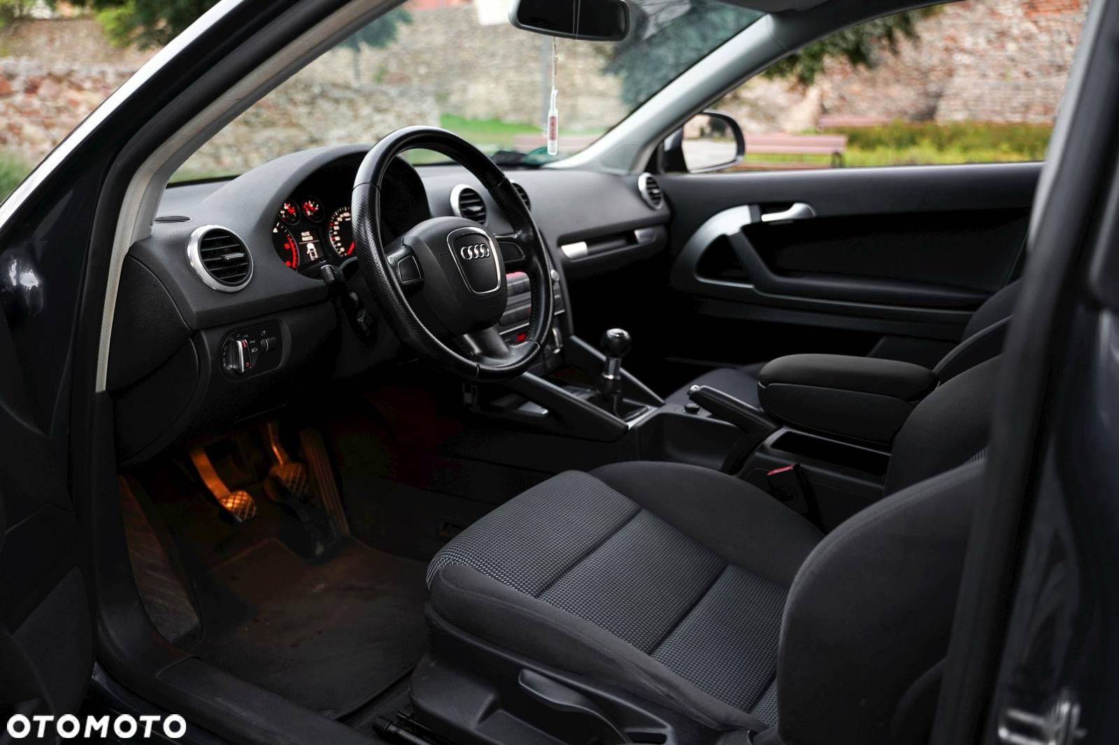 Audi A3 1.9 TDI Ambiente - 15