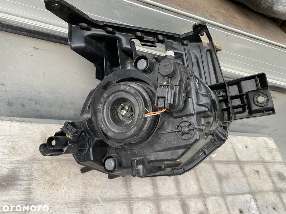 lampa nissan juke F15 H4 lewa eu cała - 3