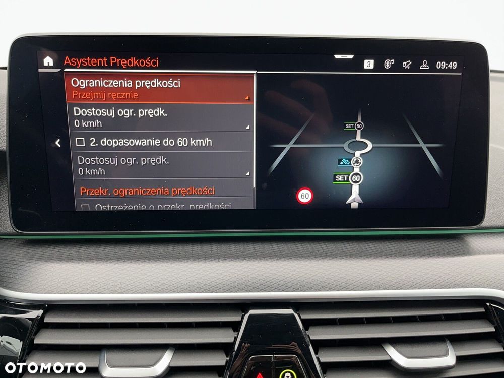 BMW Seria 5 520d xDrive mHEV M Sport sport - 36