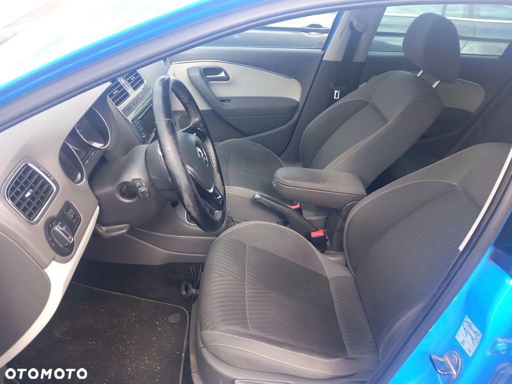 Volkswagen Polo 1.2 TSI Blue Motion Technology FRESH - 9