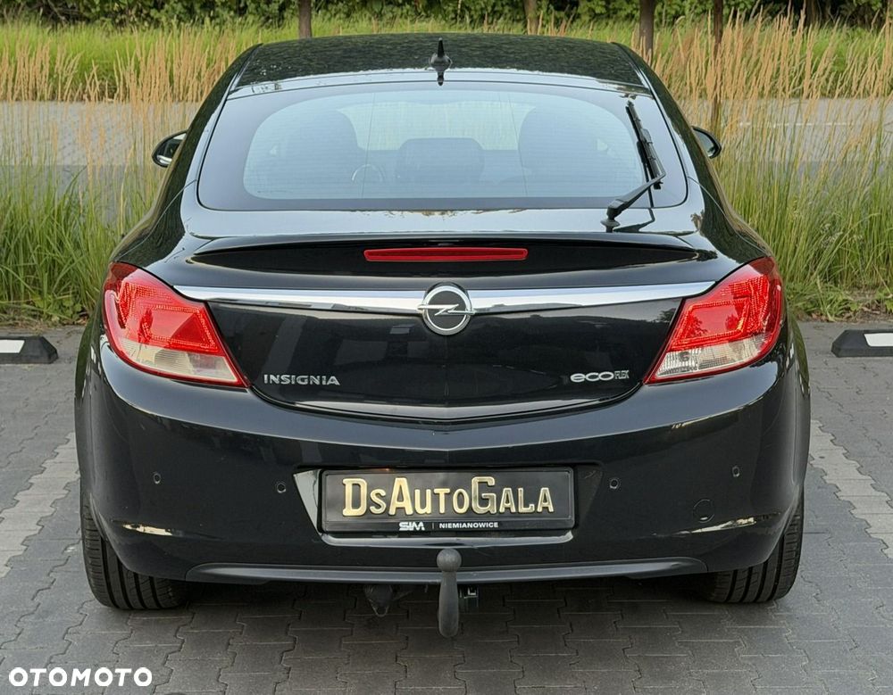 Opel Insignia - 11