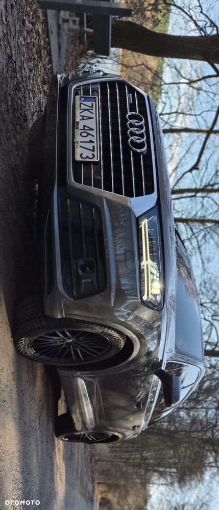 Audi Q7 - 7