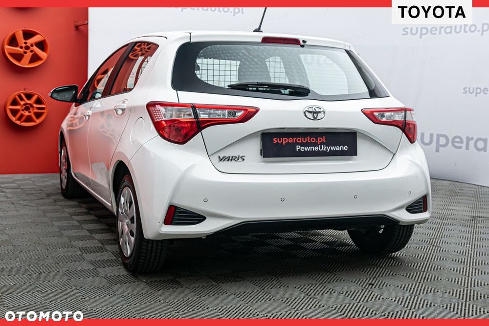 Toyota Yaris - 20