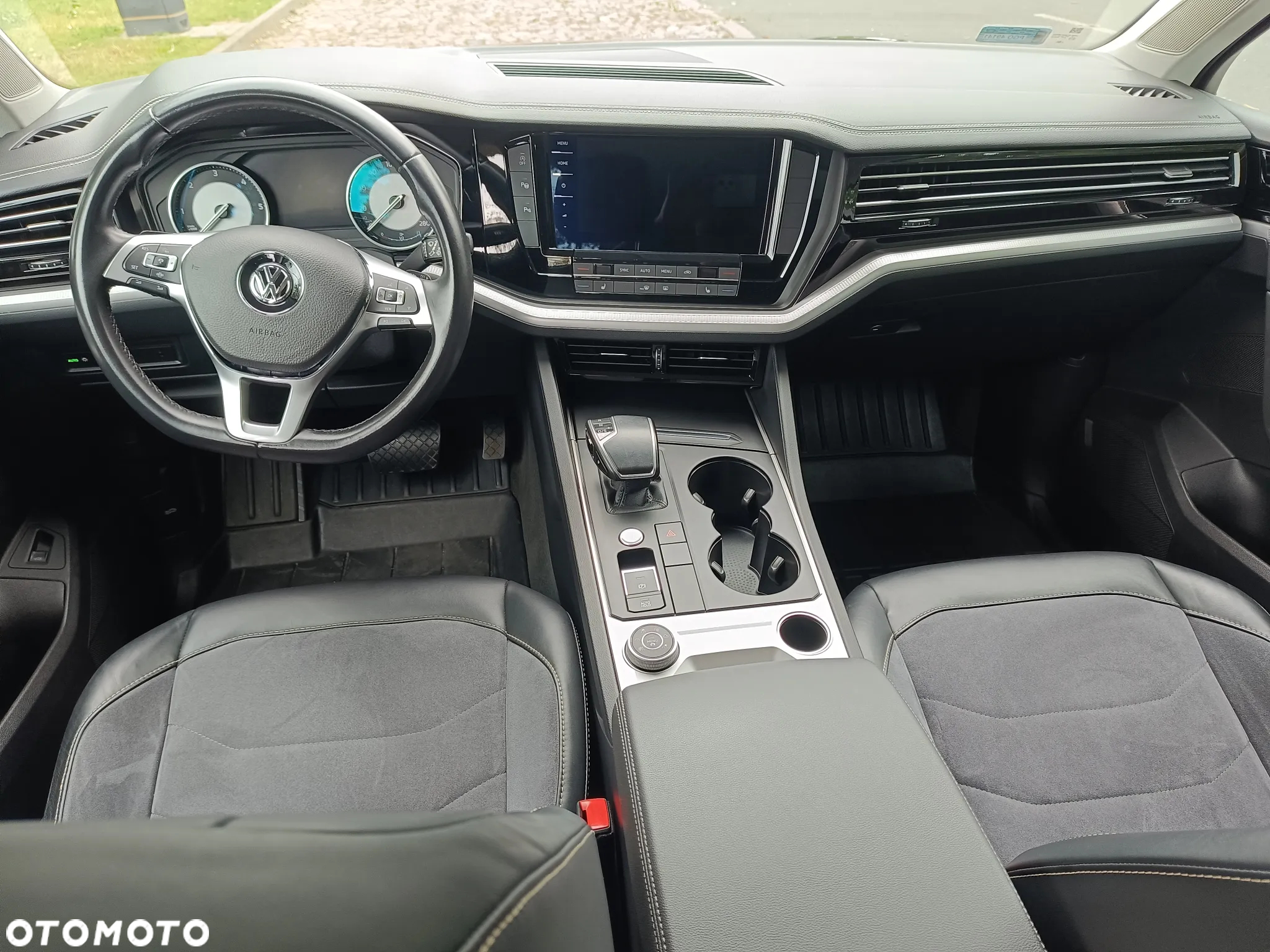 Volkswagen Touareg 3.0 V6 TDI 4Motion - 9