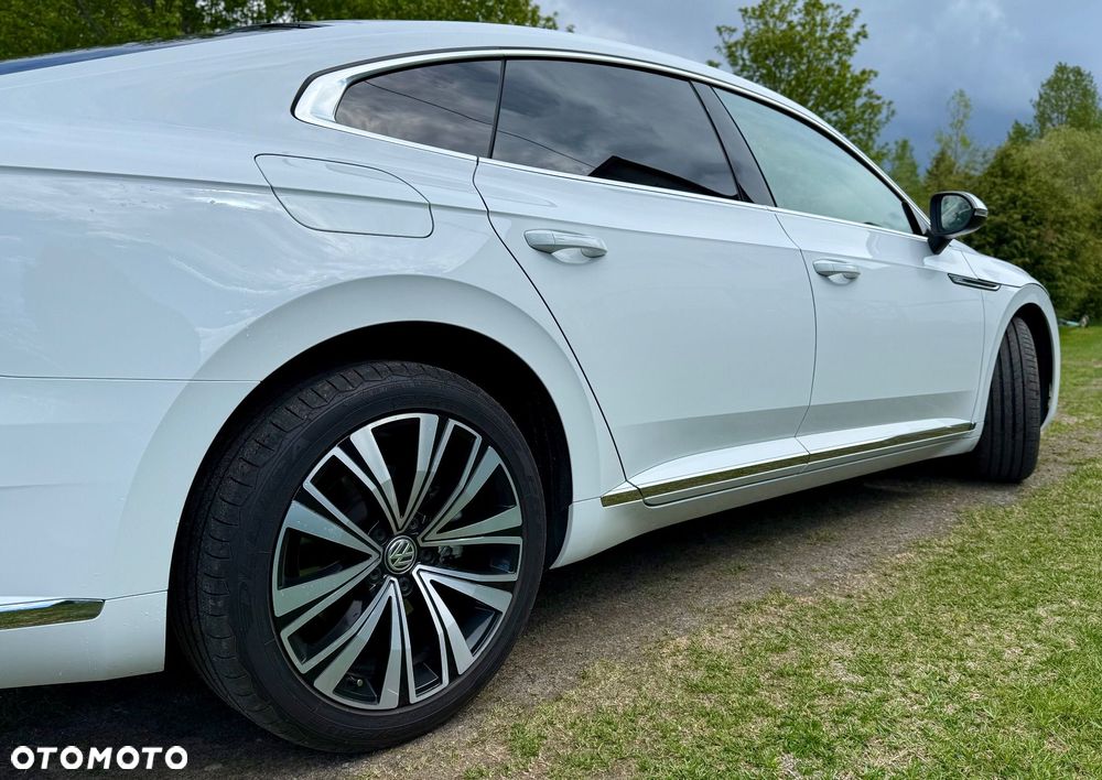 Volkswagen Arteon 2.0 TDI SCR Elegance DSG - 9