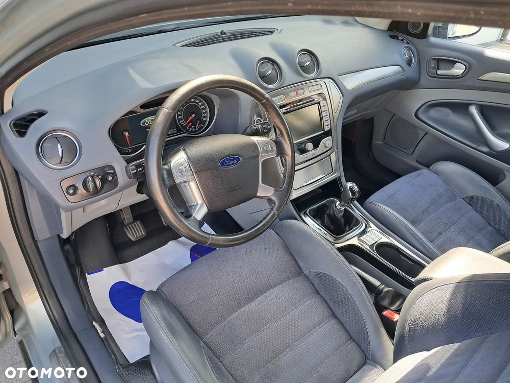 Ford Mondeo 2.5 Titanium X - 16