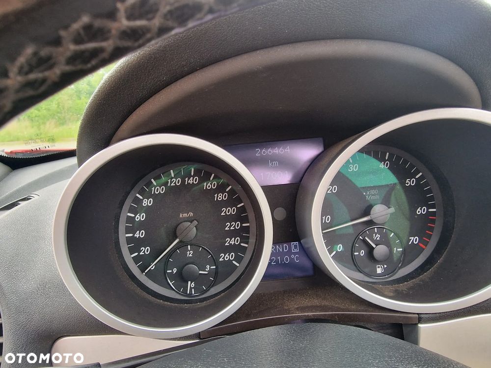 Mercedes-Benz SLK 350 7G-TRONIC - 9