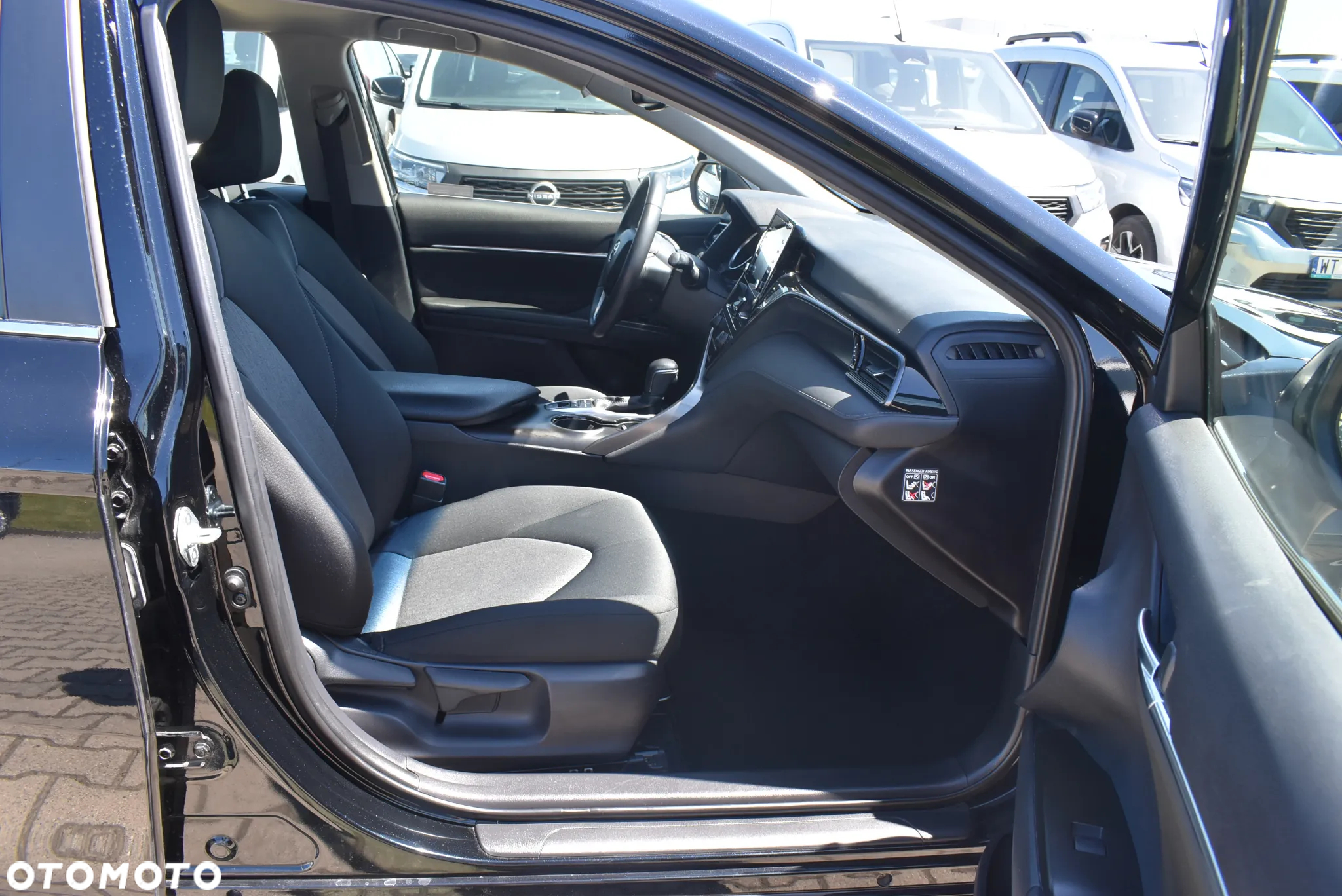 Toyota Camry 2.5 Hybrid Comfort CVT - 17