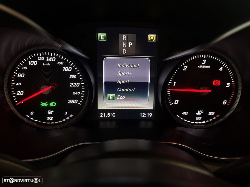 Mercedes-Benz GLC 250 d 4Matic 9G-TRONIC AMG Line - 17