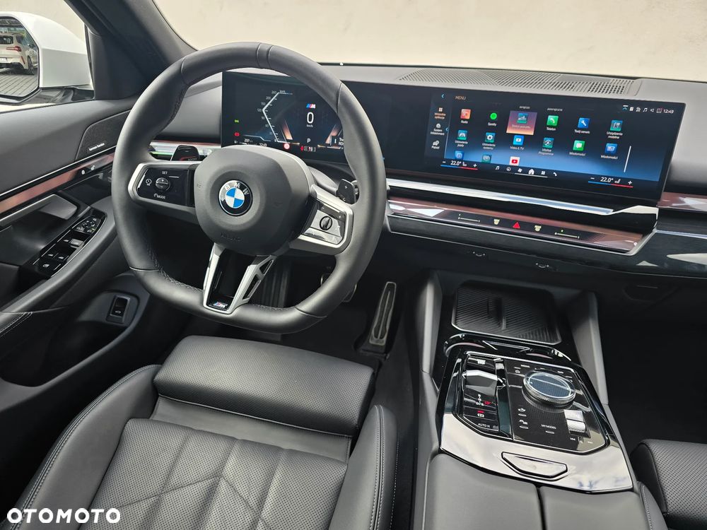BMW Seria 5 520d xDrive mHEV M Sport - 13