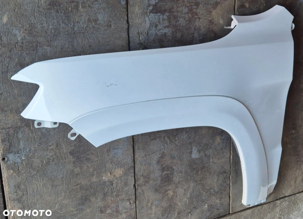 Błotnik Przód Przedni LEWY Biały PW7 Szeroka Listwa Summit Jeep Grand Cherokee WK2 2014-2021 - 4