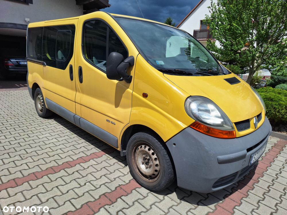 Renault Trafic - 2