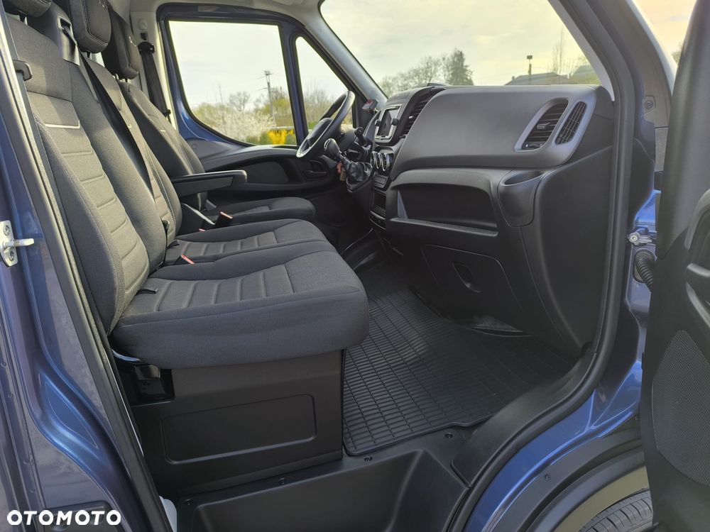 Iveco Daily 50C18, Winda 1000kg, Chłodnia + Grzanie, 10 Palet, Przebieg 44 tyś km, UNIKAT! - 23