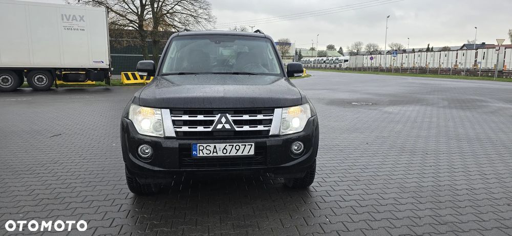 Mitsubishi Pajero 3.2 DID Intense - 8