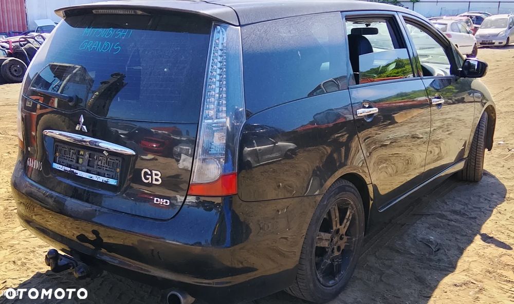 MITSUBISHI GRANDIS DAWCA CZĘŚCI - 4