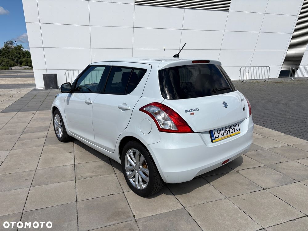 Suzuki Swift 1.2 Premium - 8