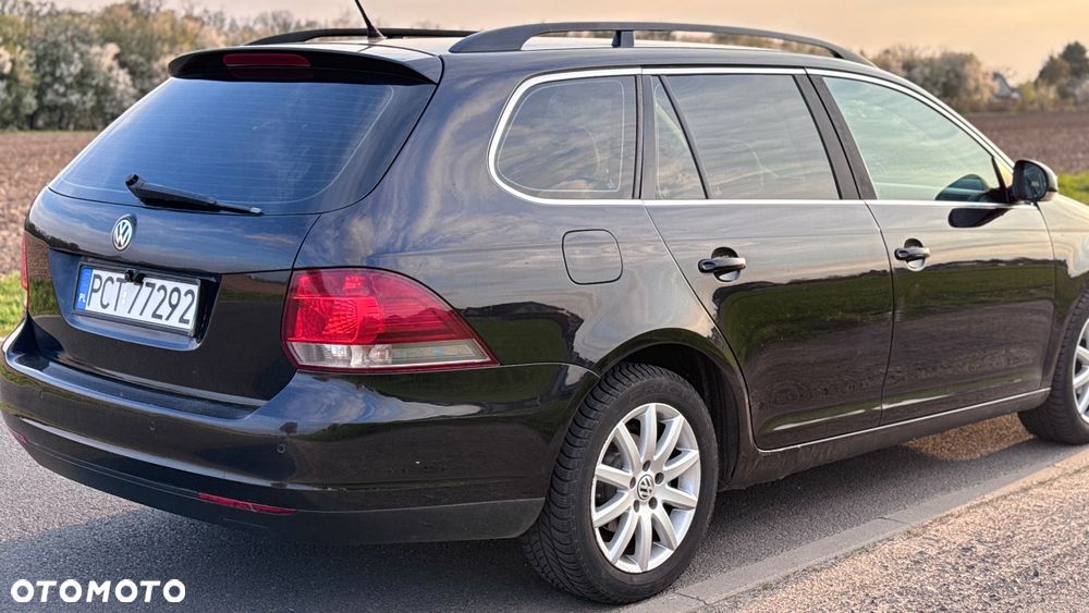 Volkswagen Golf 1.9 TDI Comfortline DSG - 12