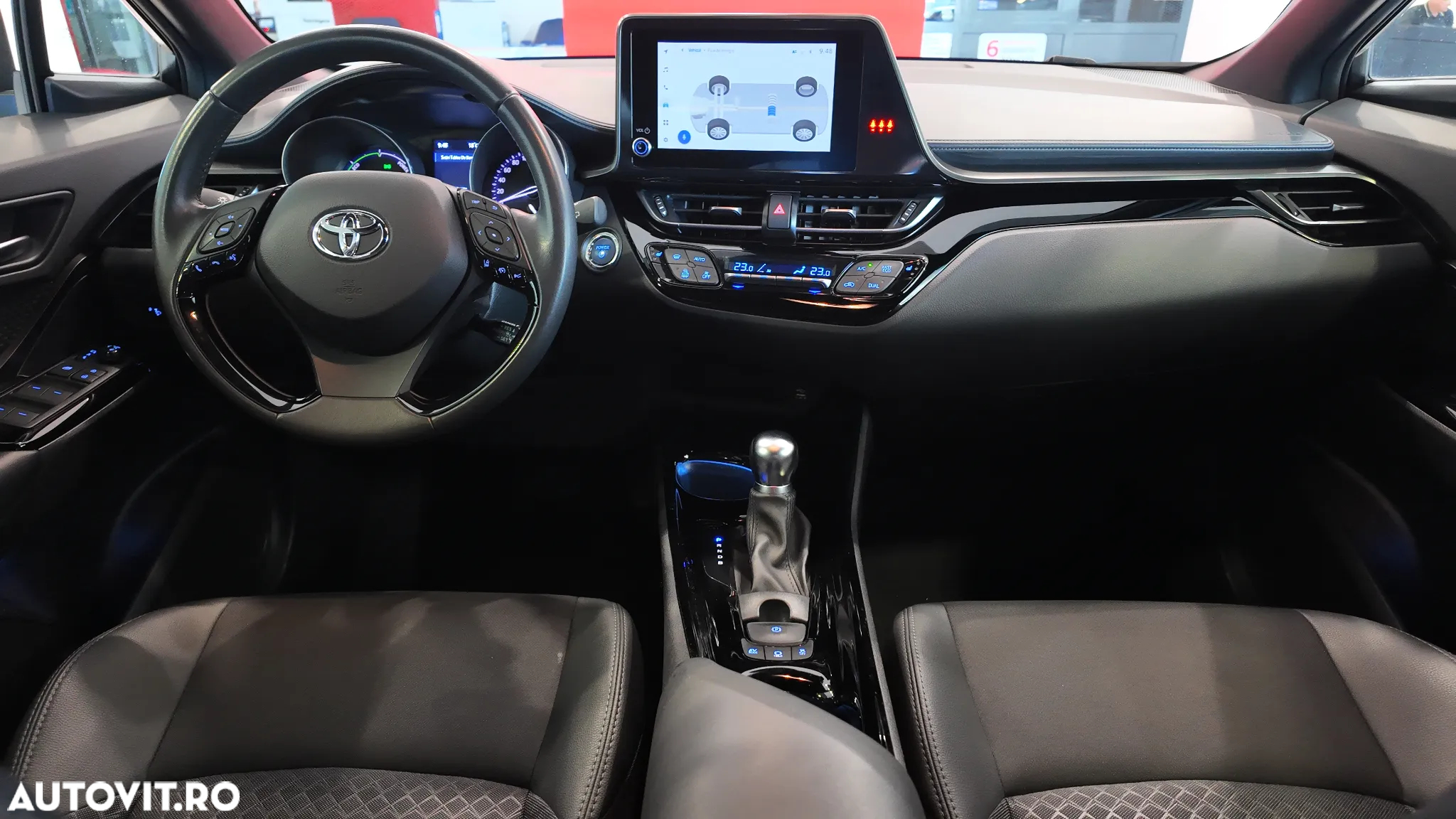 Toyota C-HR 1.8 HSD 122 CP 4x2 CVT C-ult Style bi-tone - 14