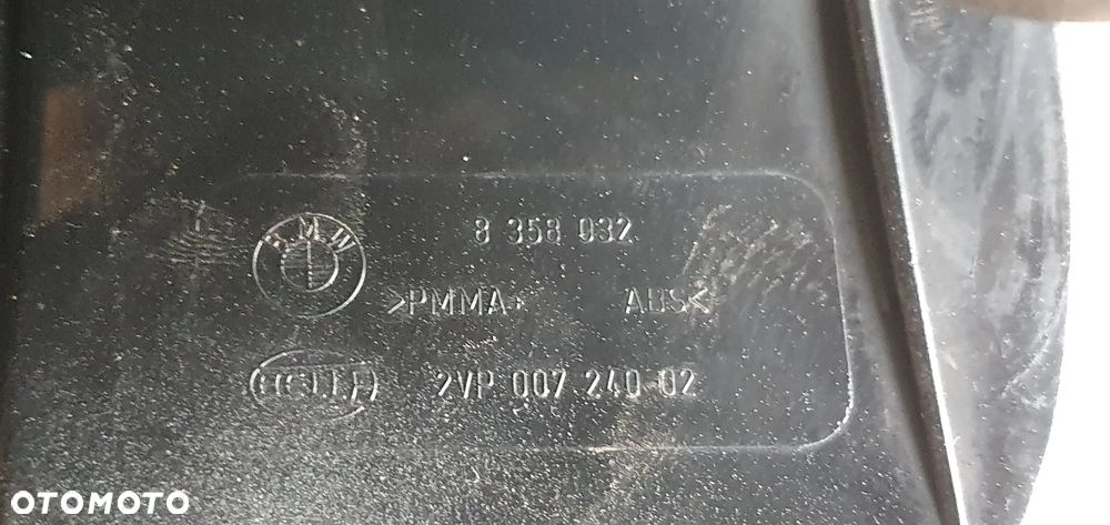 Lampa prawy tył tylna prawa BMW 5 E39 Sedan 8358032 - 7