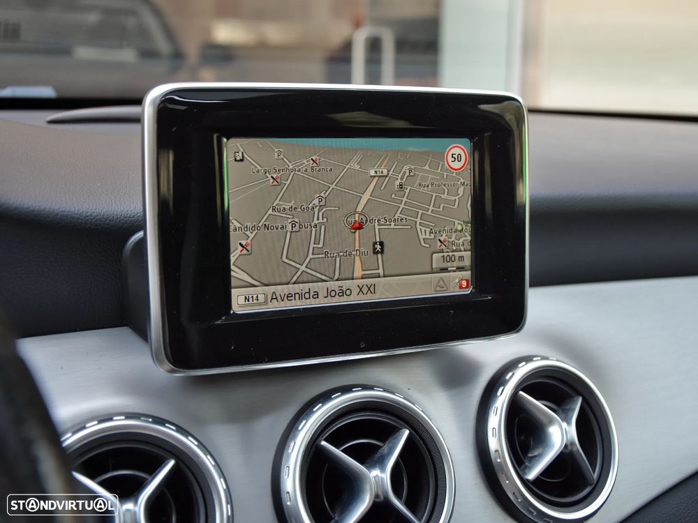 Mercedes-Benz GLA 200 (CDI) d 7G-DCT AMG Line - 29