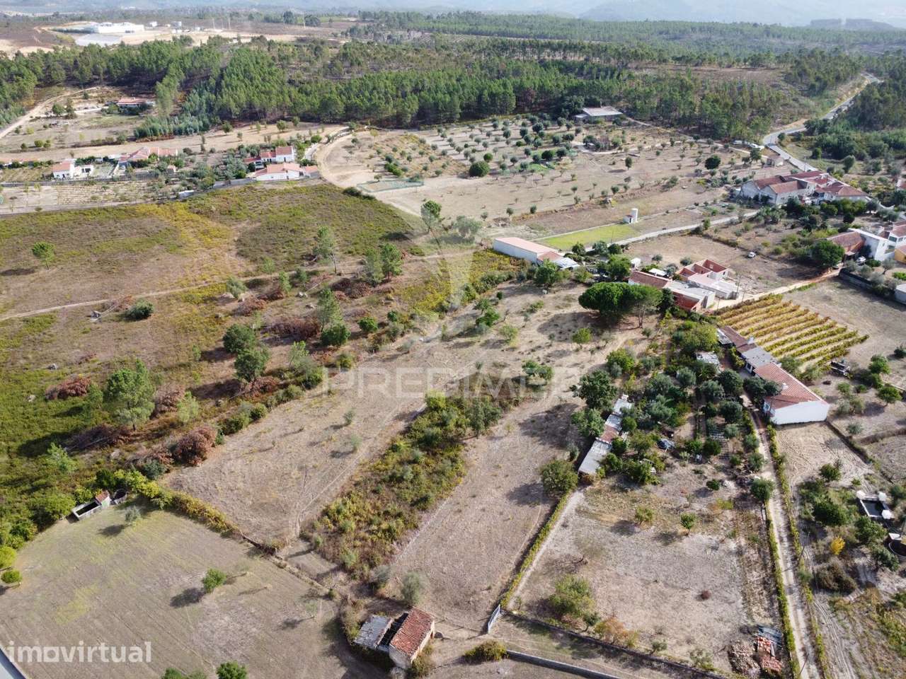 TERRENO RÚSTICO COM MAIS DE 7.000 M² - Grande imagem: 3/4