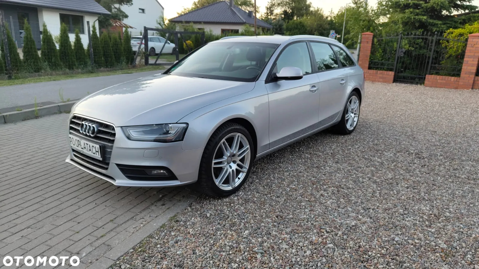 Audi A4 Avant 2.0 TDI DPF clean diesel multitronic Attraction - 18