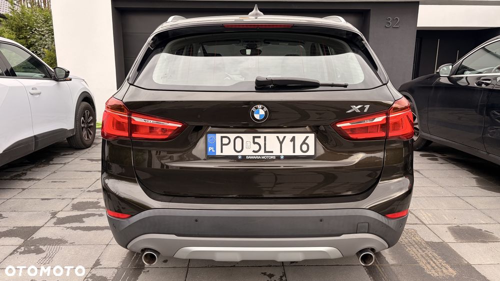 BMW X1 - 11