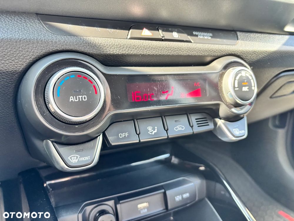 Kia Stonic 1.0 T-GDI L - 17