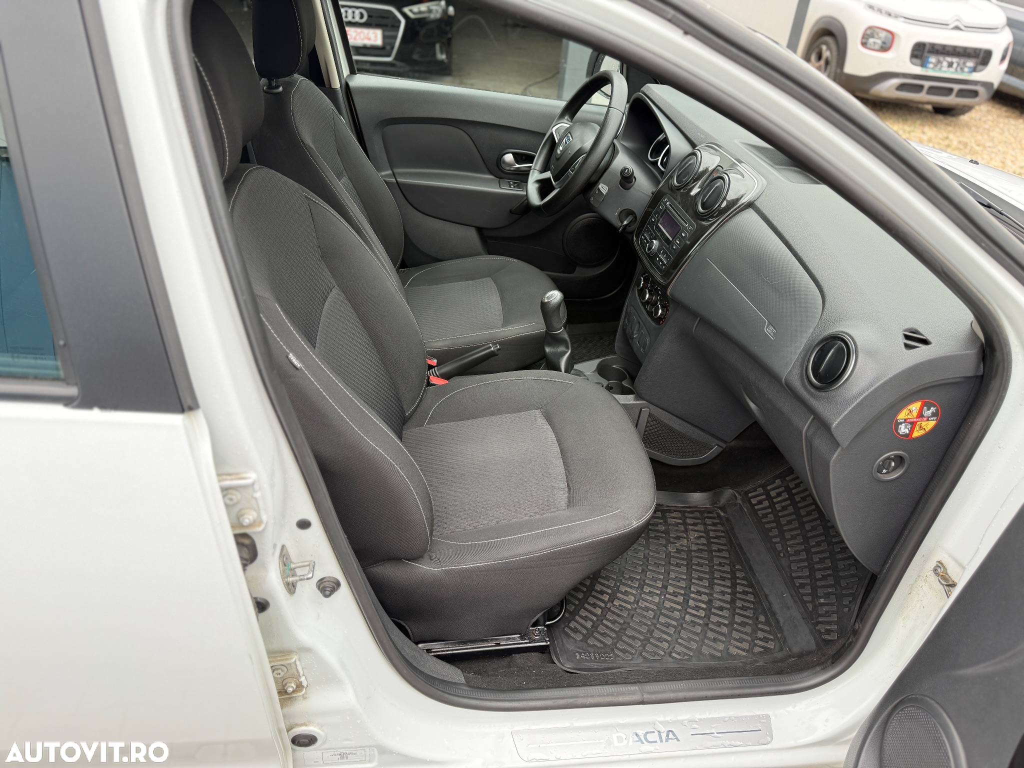 Dacia Logan - 6