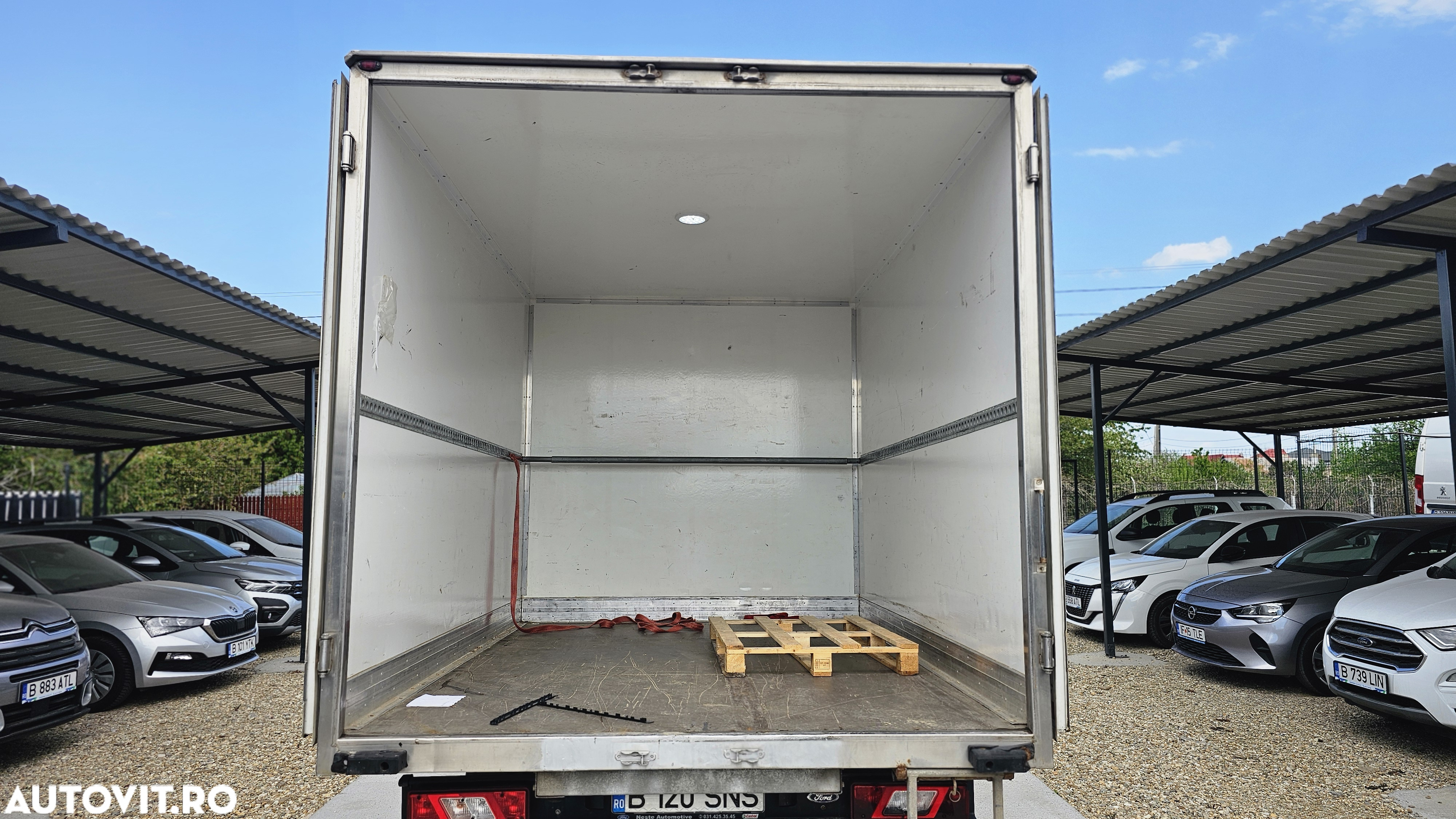 Ford TRANSIT - 21