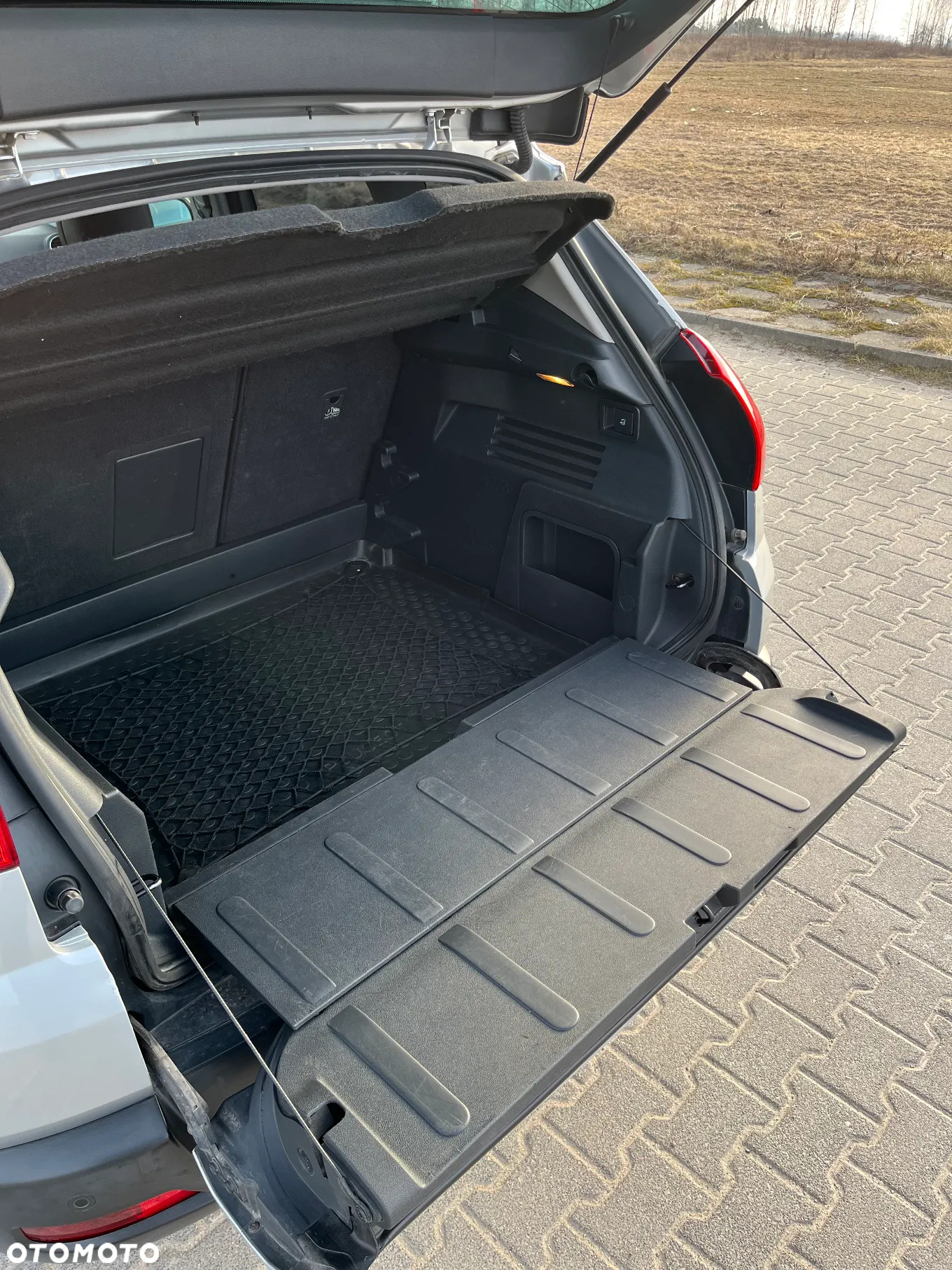 Peugeot 3008 1.6 HDi Premium - 28