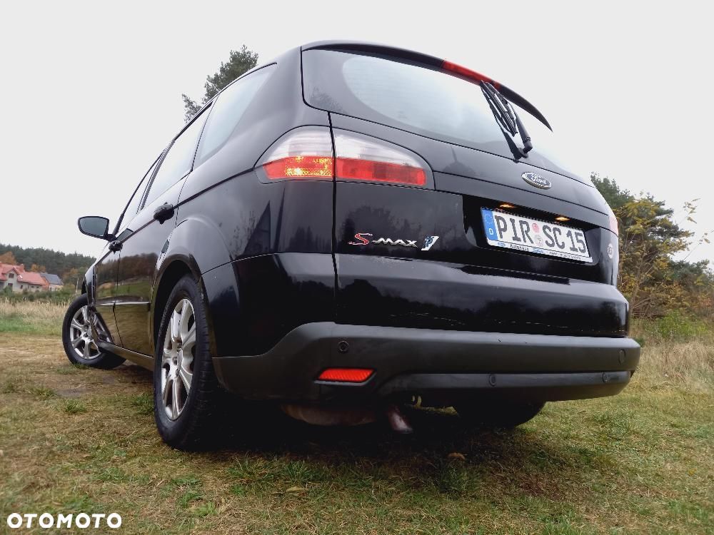 Ford S-Max 2.0 Ambiente - 25