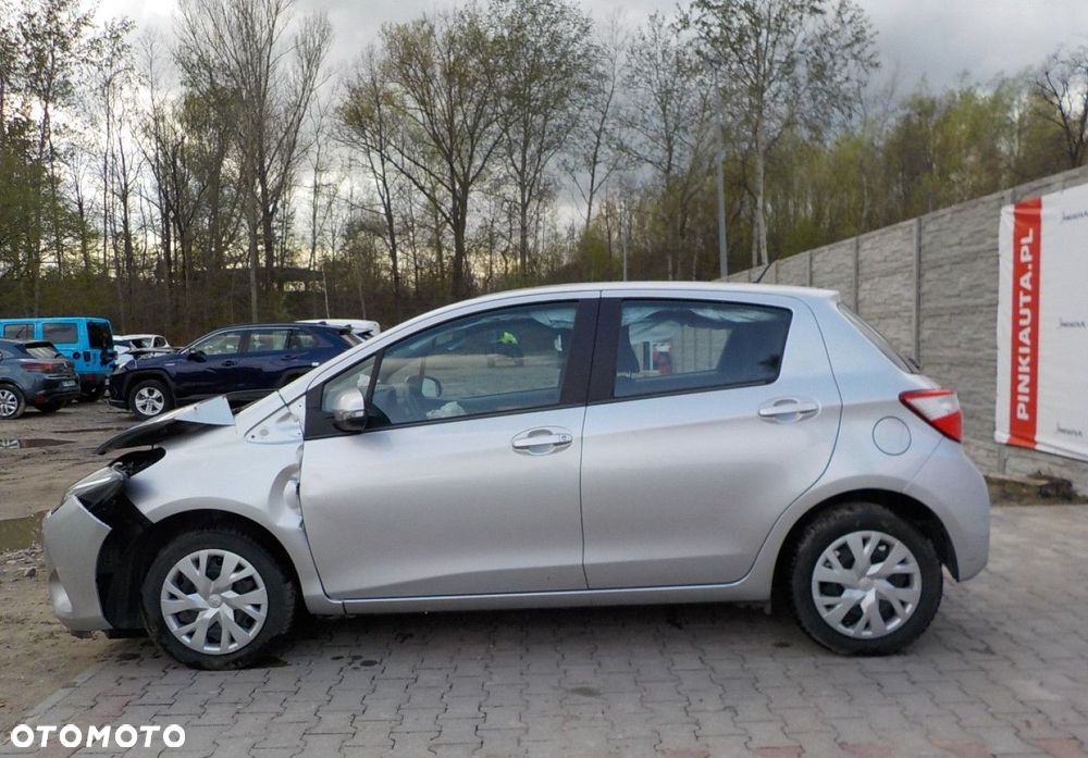 Toyota Yaris 1.0 Comfort - 13